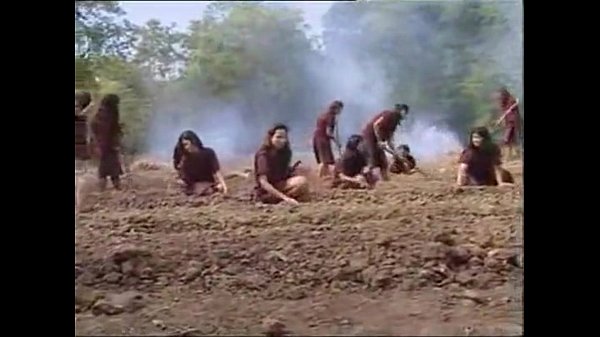 世界長片*監獄裡的女孩