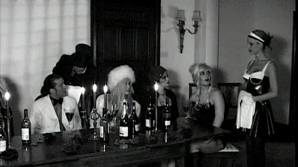 世界長片*恥辱之家