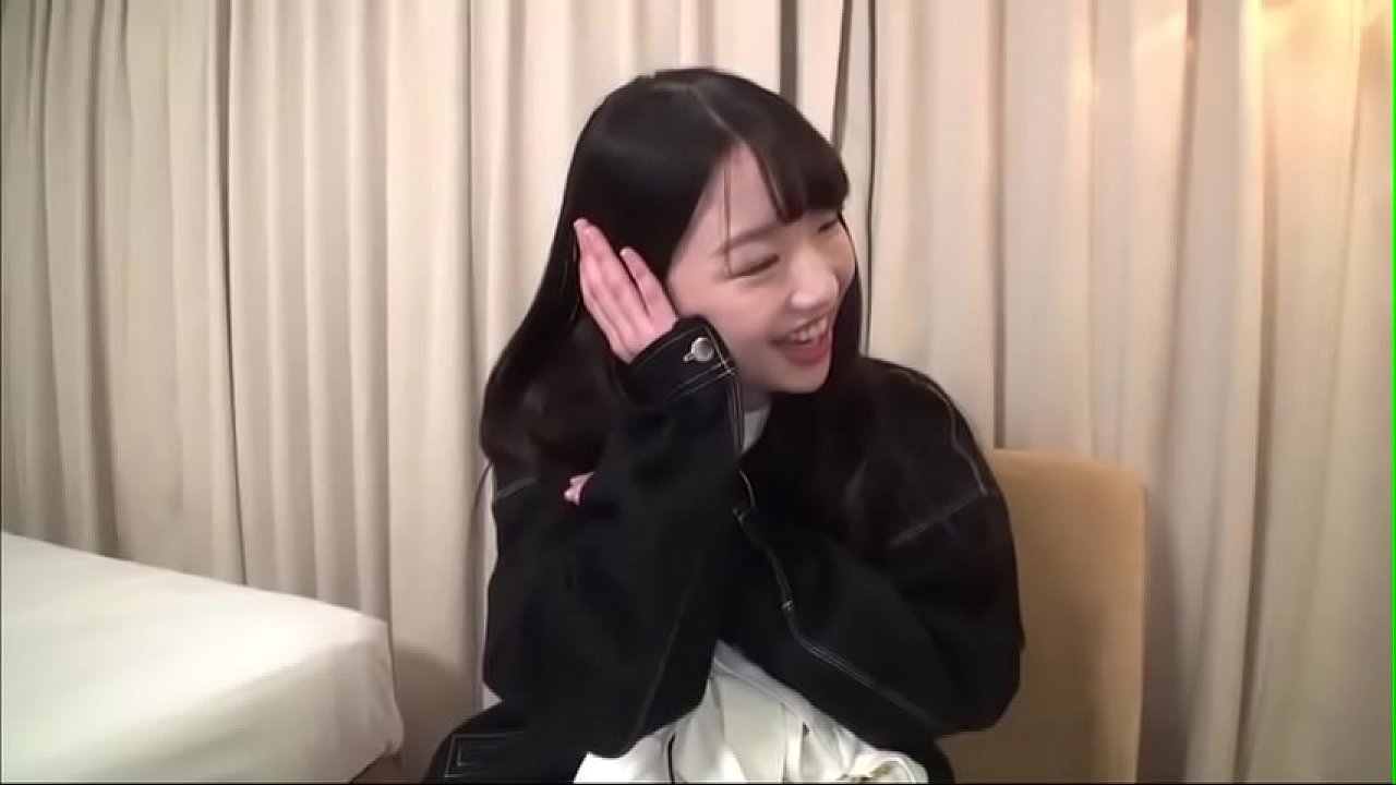 有碼長片*剛畢業的可愛女大學生決定靠拍片賺錢